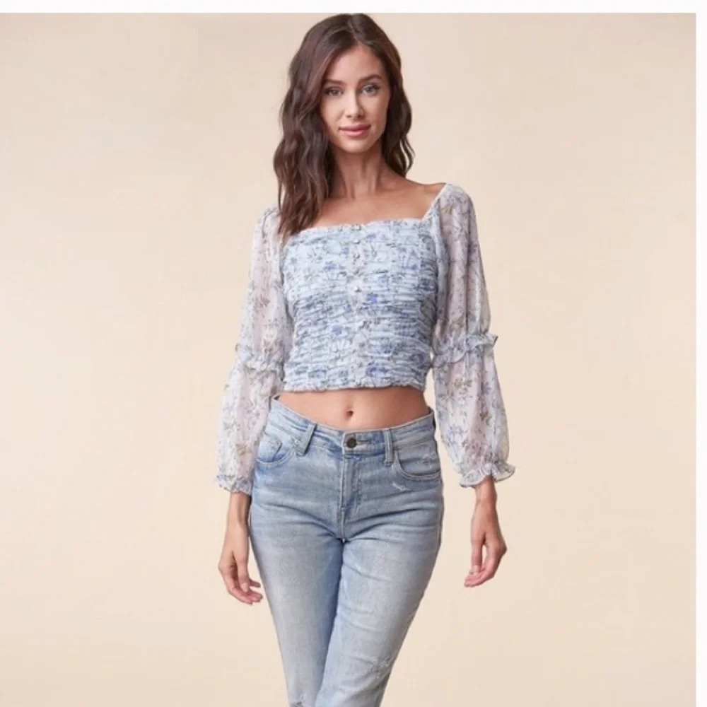 NWT Sugar + Lips Blue Floral Long Sleeve Crop Top